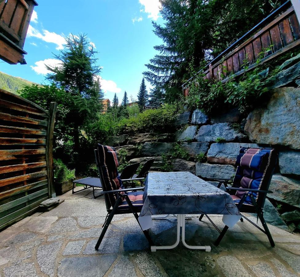 A Calm & Charm Studio - Haus Haro Zermatt Extérieur photo